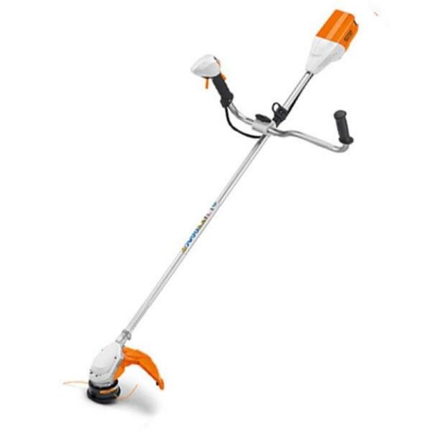 Picture of STIHL FSA90 36V CORDLESS BRUSHCUTTER weight 3.2kg  48632000002 (BODY ONLY)